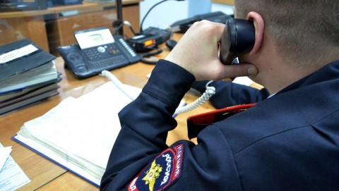 Полицейские Кемерова устанавливают мошенницу, которая под предлогом гарантированного выигрыша в спортивном тотализаторе похитила у горожанки 1,5 млн рублей